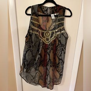 MARC BOUWER Women’s Size  XL Sleeveless Blouse Snake Print Embellished Top.